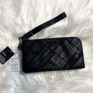 NWT Lululemon Now and Always Pouch Wristlet Clutch, Mini-Bag Purse Wallet, BLK